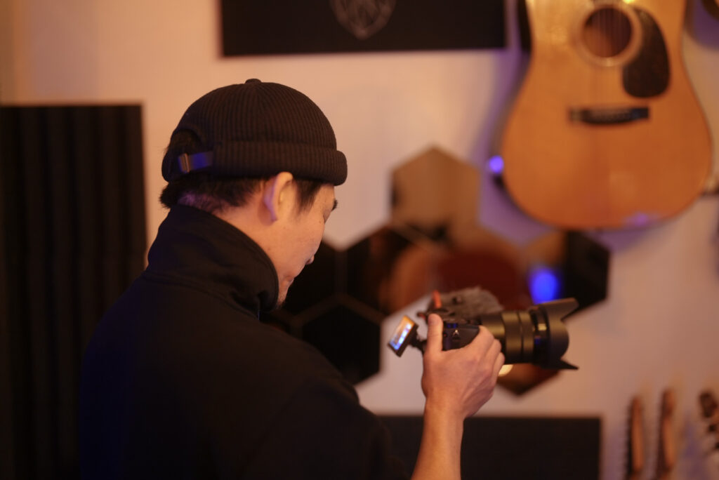 日本人初のジョージア伝統舞踊ダンサーであり、劇団四季出身の野口雅史さん